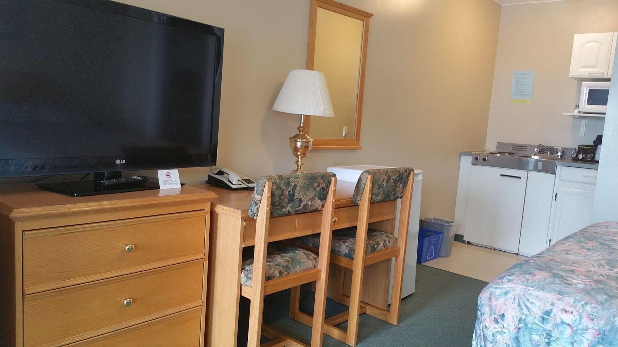 Athabasca Lodge Motel Eksteriør billede